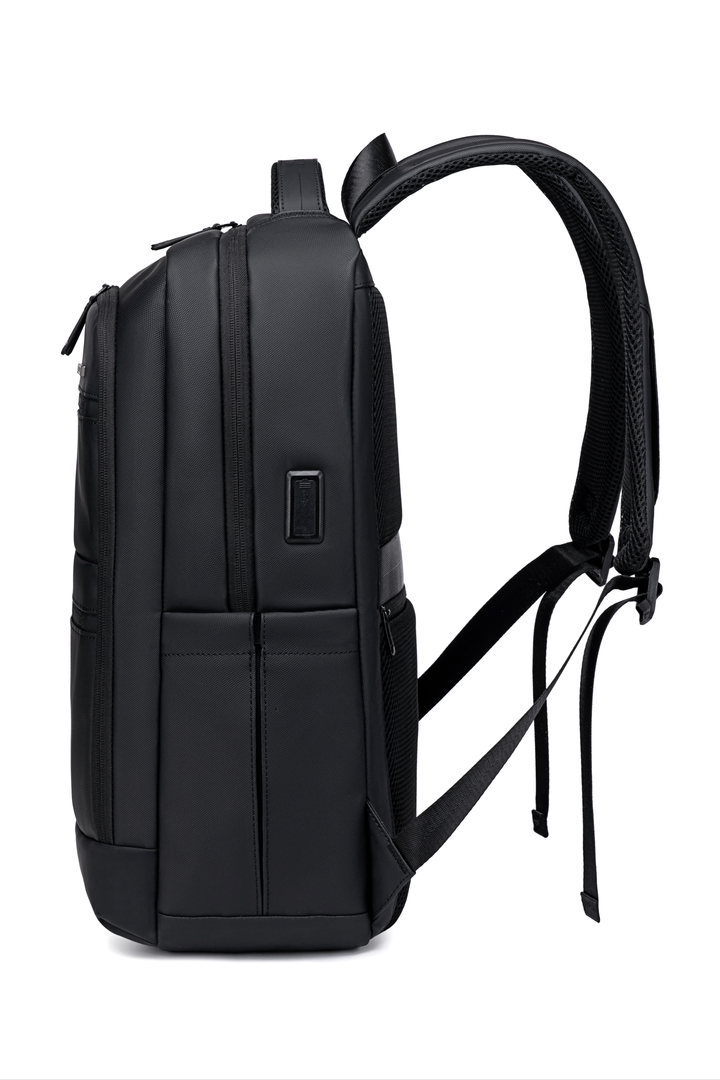GOLDEN WOLF GB00707 | Mochila para Laptop Resistente al Agua, Antirrobo, con Puerto USB - Arctic Hunter Store