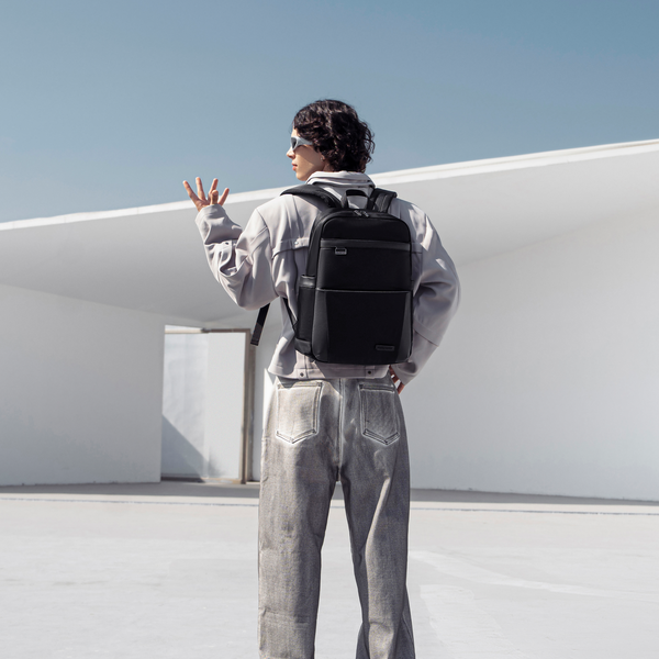 ARCTIC HUNTER B00811 | Mochila para Laptop, Mochila Impermeable de 15.6 Pulgadas, Mochila de Trabajo y Oficina para Hombre, Ideal para Viajes Cortos y Escuela, Estilo Casual - Arctic Hunter Store