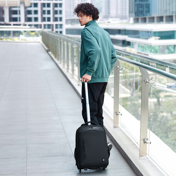 ARCTIC HUNTER LG00657 | Mochila con Ruedas Adulto,  Mochila para Laptop 17.3'', Maletín Grande Resistente al Agua, Bolsa de Viaje para Empresas y Escuelas, Cabina Avión Negro