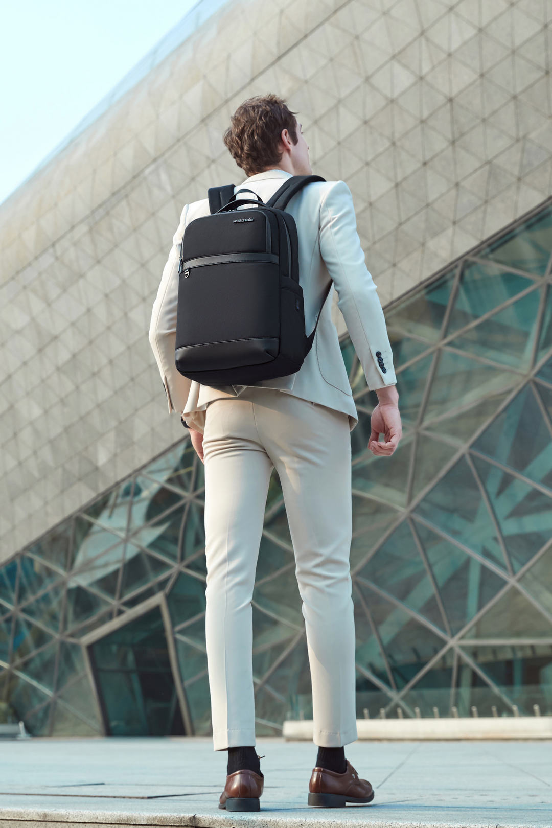 ARCTIC HUNTER B00670 | Mochila para laptop para la universidad color negro - Arctic Hunter Store