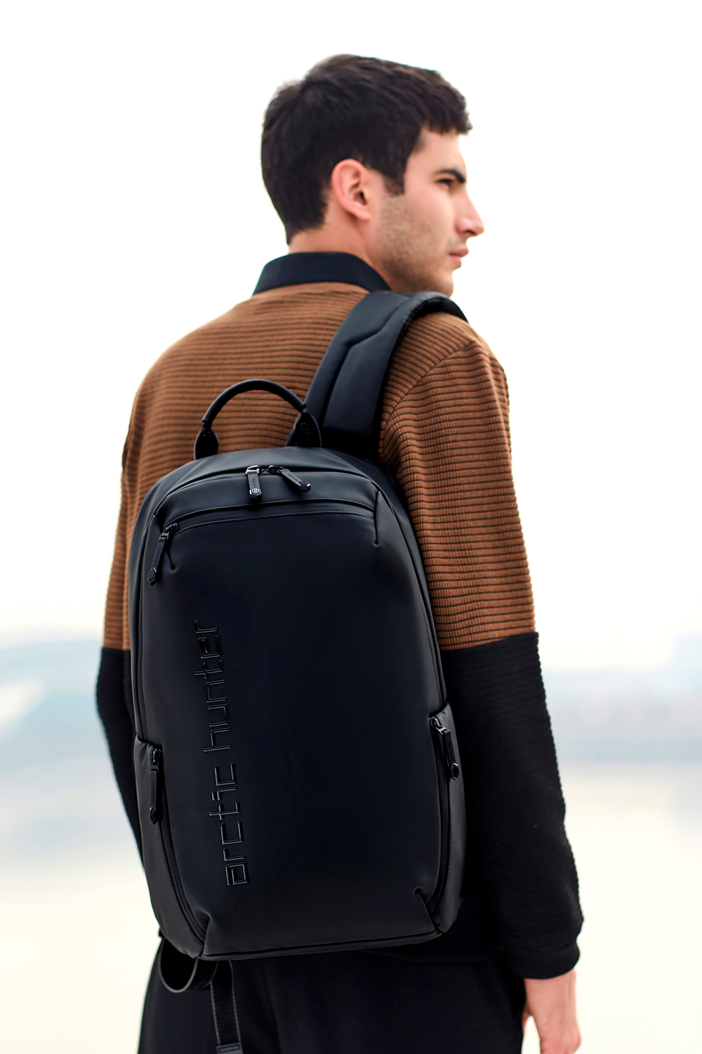 ARCTIC HUNTER AH Mochila Impermeable con USB Puerto | B00423 - Arctic Hunter Store