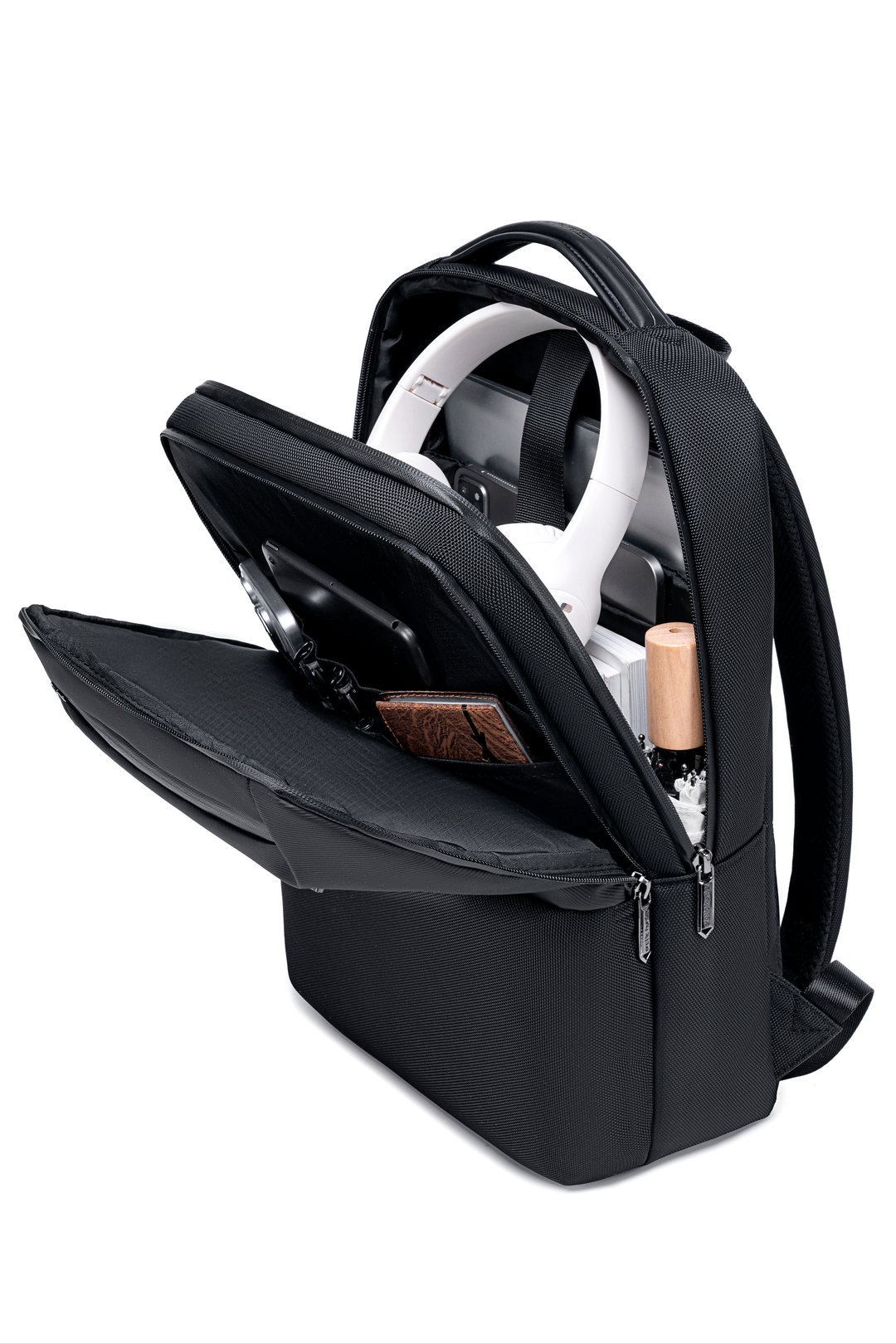 ARCTIC HUNTER B00681 | Mochila Laptop 15.6" resistente al agua - Arctic Hunter Store