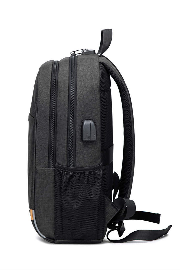 GOLDEN WOLF GB00375 | Mochila para Laptop Impermeable con Puerto de Carga USB - Arctic Hunter Store