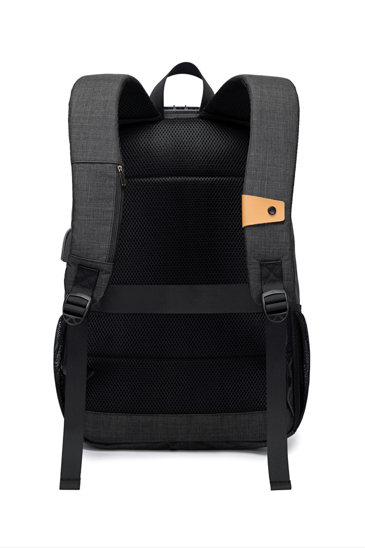 GOLDEN WOLF GB00375 | Mochila para Laptop Impermeable con Puerto de Carga USB - Arctic Hunter Store